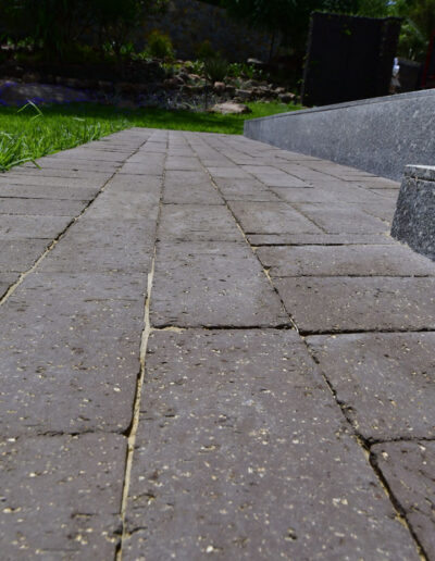 Vantell Graphite Paver